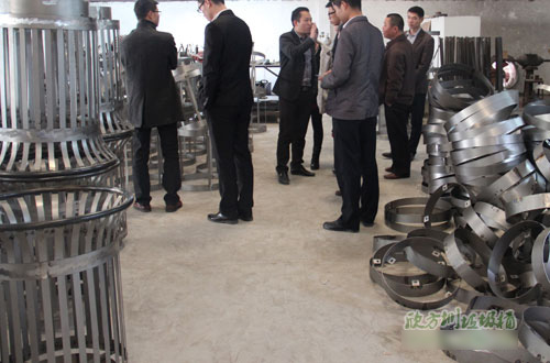 垃圾桶廠家更重視對網絡銷售平臺的維護